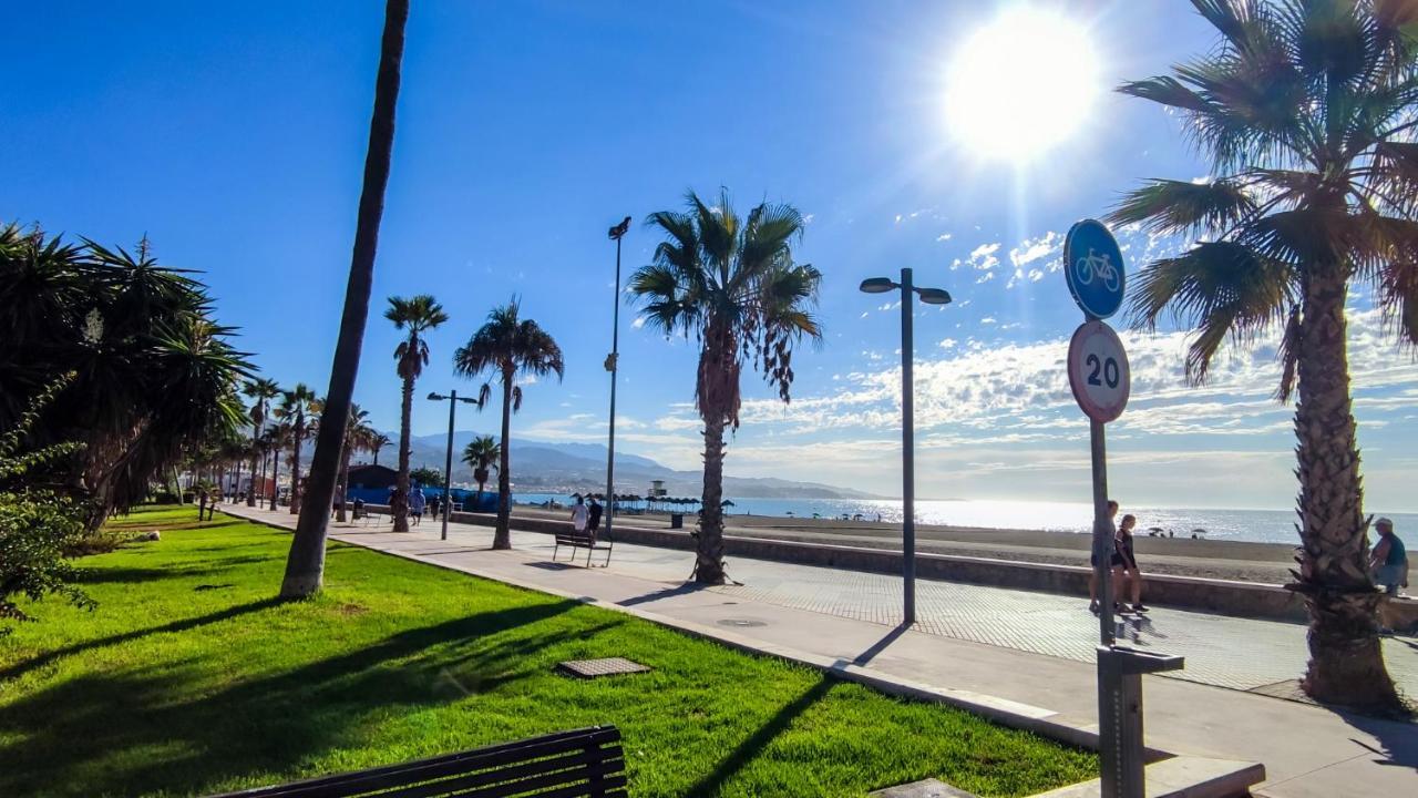 Yeti Atico Beach - Alojamientos La Torre Torre Del Mar Buitenkant foto